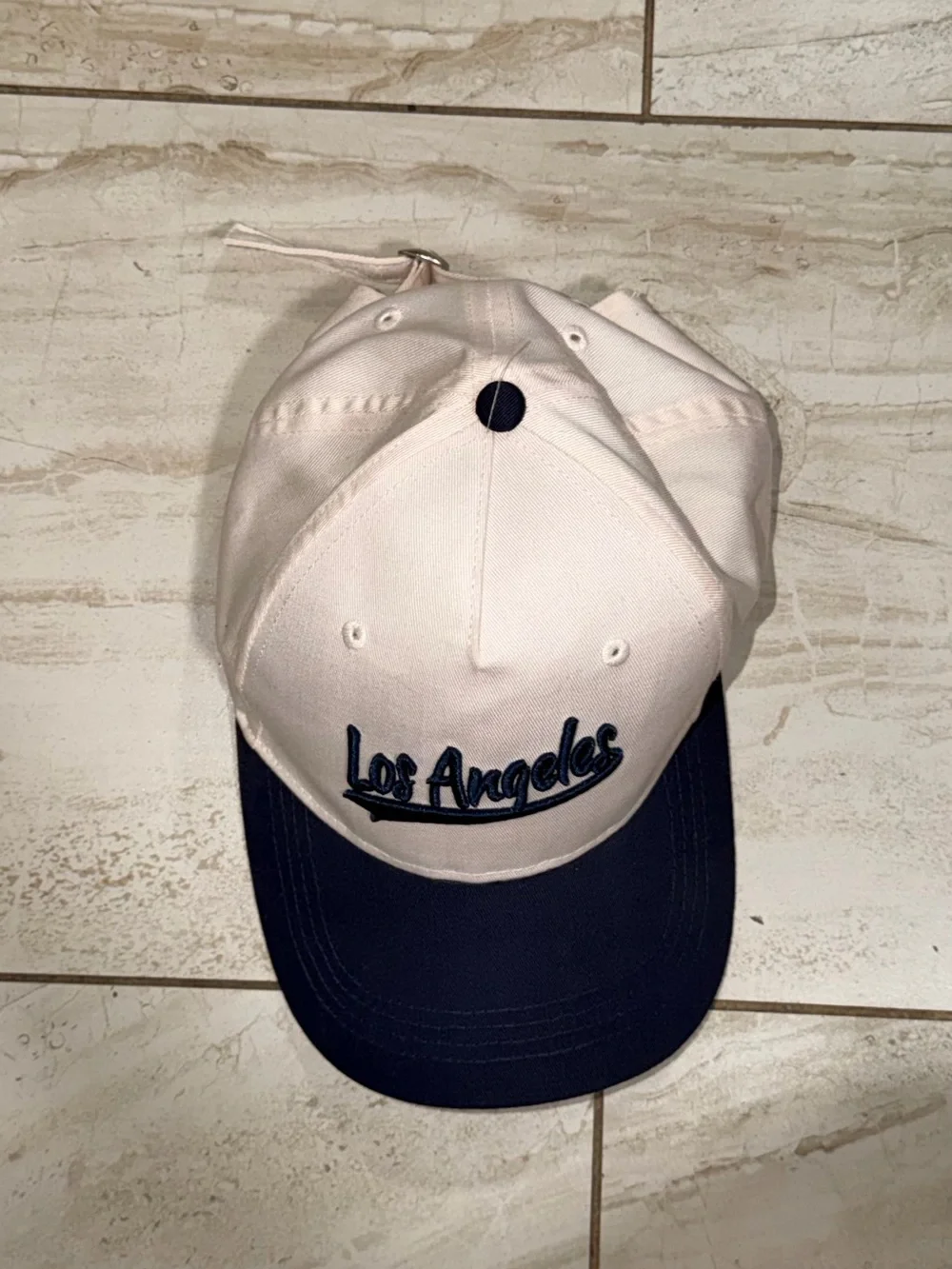 Los Angeles Script Baseball Cap - Off White & Navy